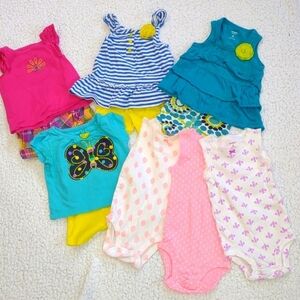 Bundle of Girls Spring Outfits Size 6M